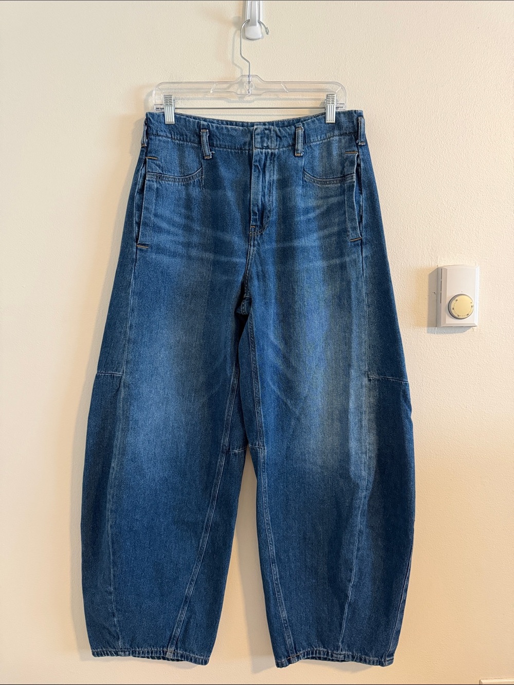 Pilcro Anthropologie The Georgia Barrel Leg Jeans Women's 29 High Rise Med Wash - Picture 4 of 11